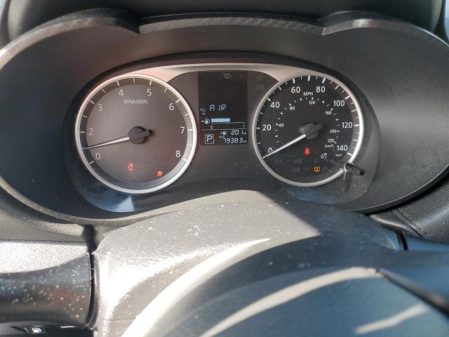 Фото 9 - NISSAN VERSA