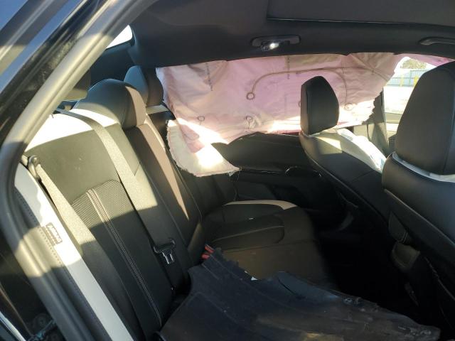 Фото 10 - KIA K5