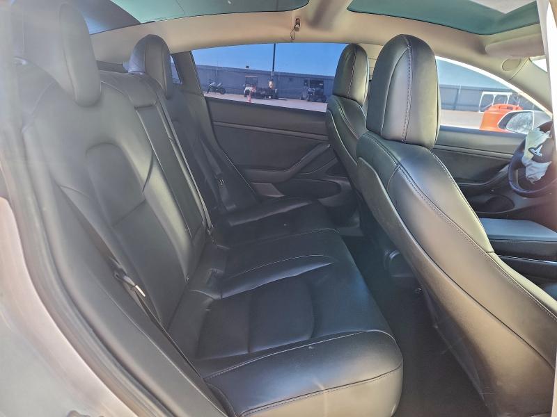 Фото 10 - TESLA MODEL 3