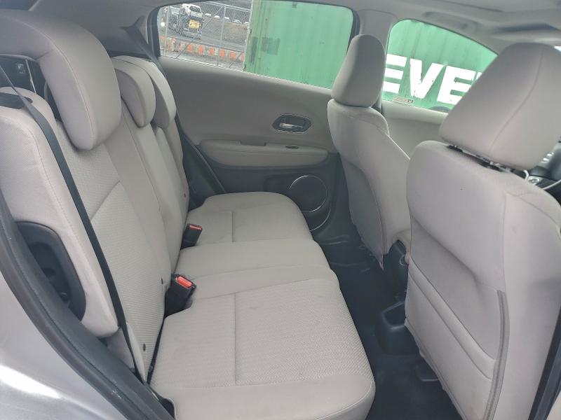 Фото 11 - HONDA HR-V