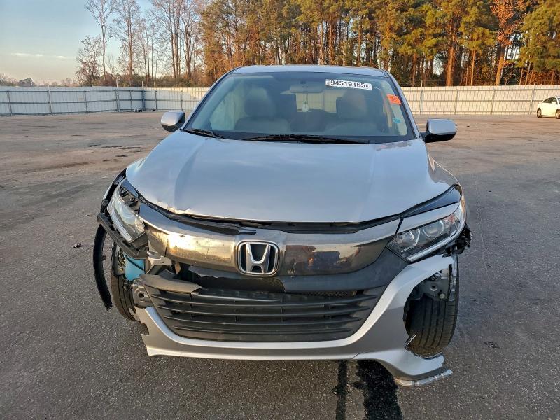 Фото 5 - HONDA HR-V