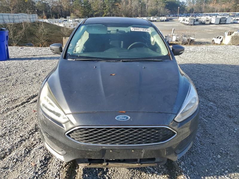 Фото 5 - FORD FOCUS