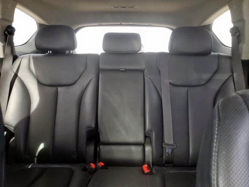 Фото 10 - HYUNDAI SANTA FE