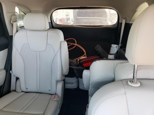 Фото 10 - KIA SORENTO