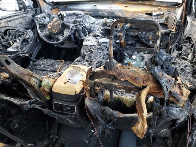 Фото 8 - HYUNDAI SANTA FE