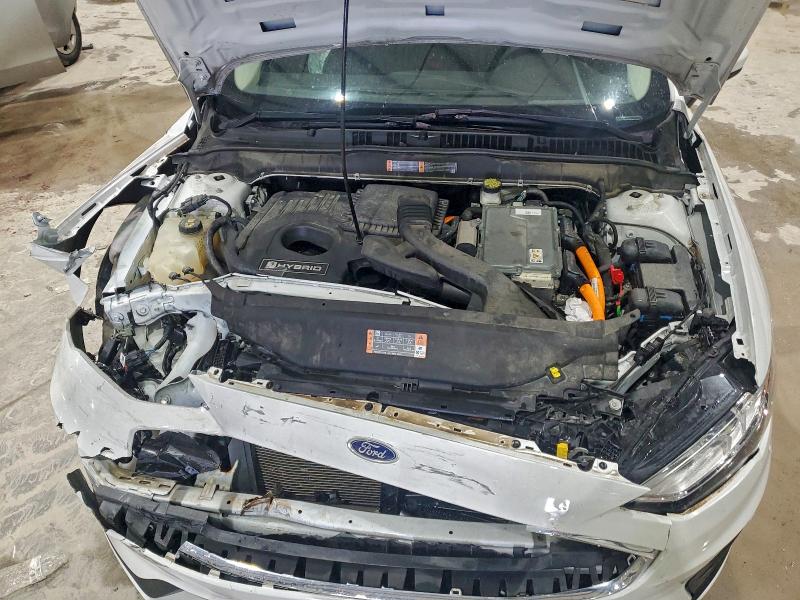 Фото 11 - FORD FUSION