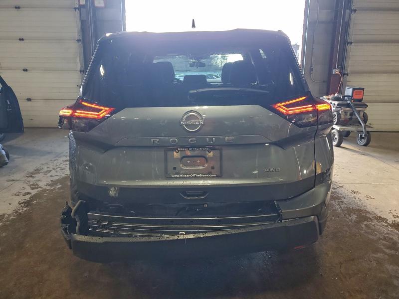 Фото 6 - NISSAN ROGUE