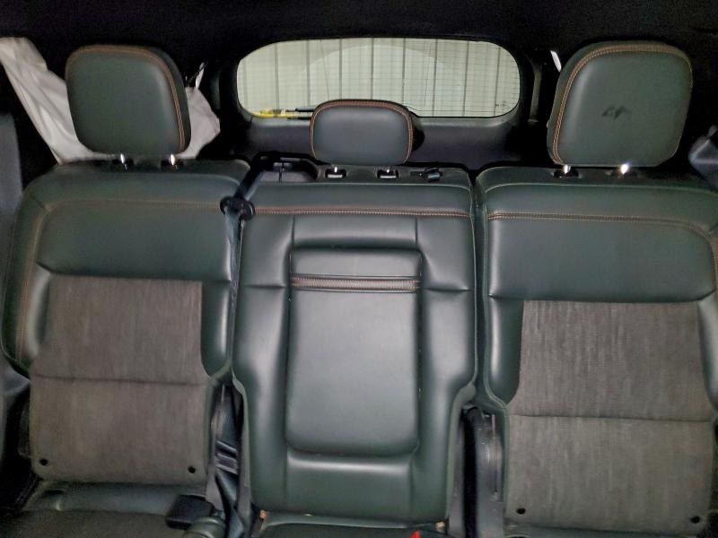 Фото 10 - FORD EXPLORER