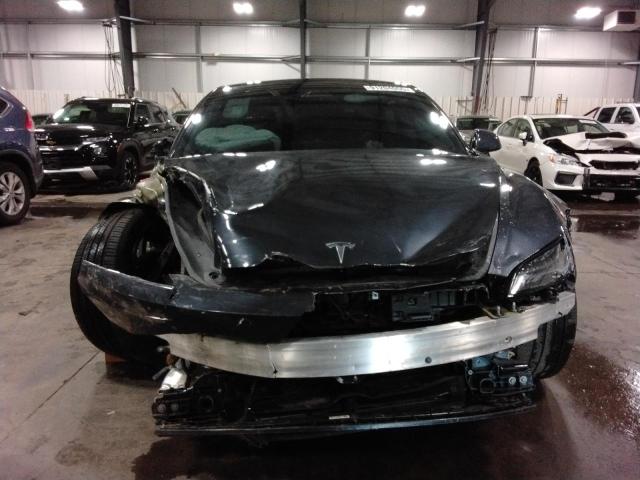 Фото 5 - TESLA MODEL 3