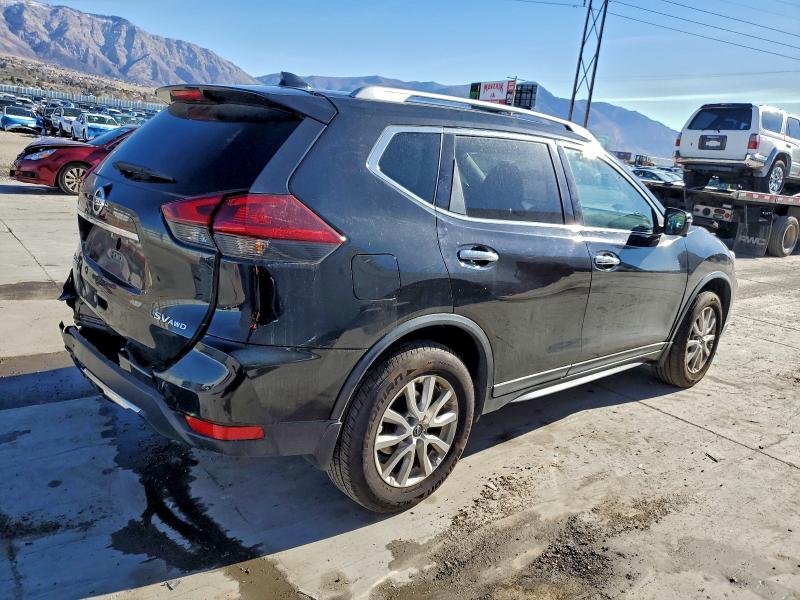 Фото 3 - NISSAN ROGUE