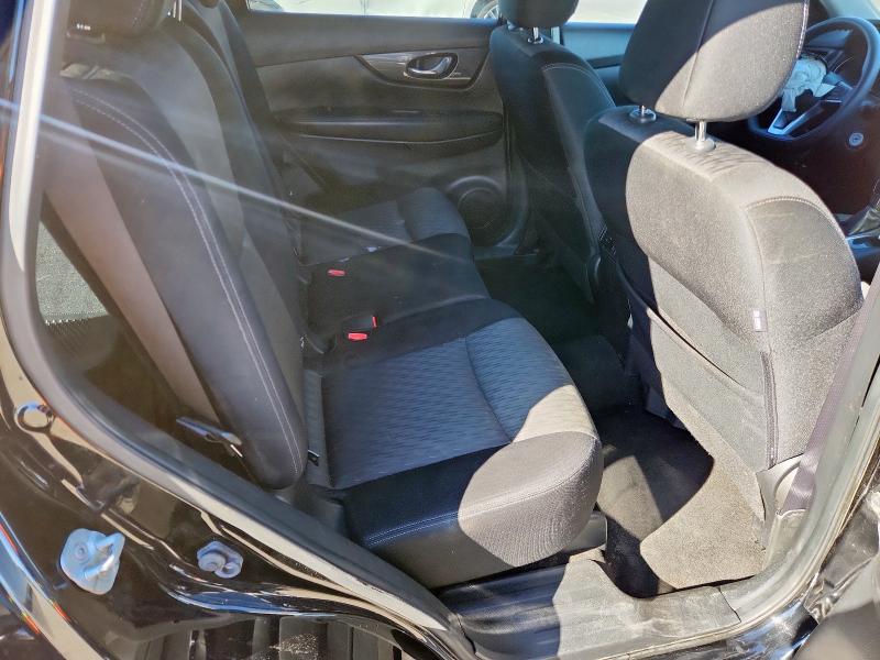 Фото 10 - NISSAN ROGUE