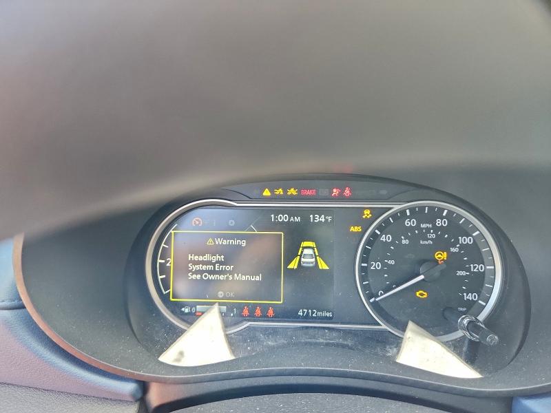 Фото 9 - NISSAN VERSA