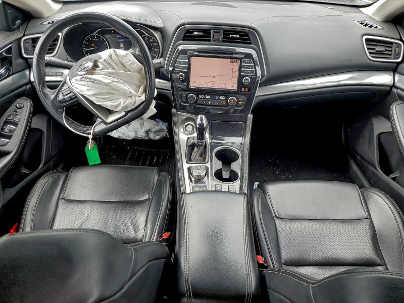 Фото 8 - NISSAN MAXIMA