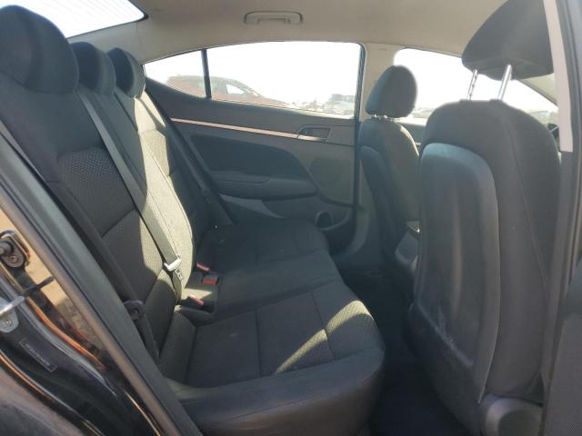 Фото 10 - HYUNDAI ELANTRA