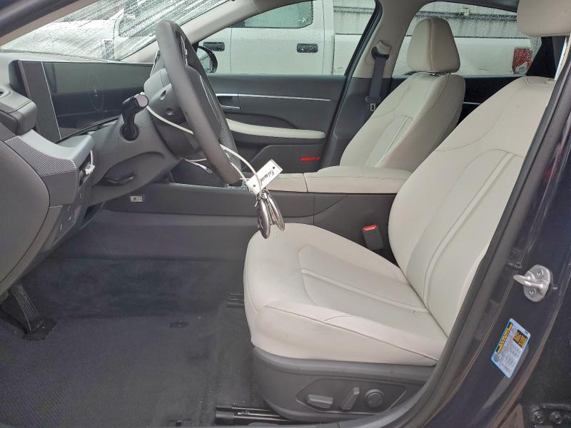 Фото 7 - HYUNDAI SONATA