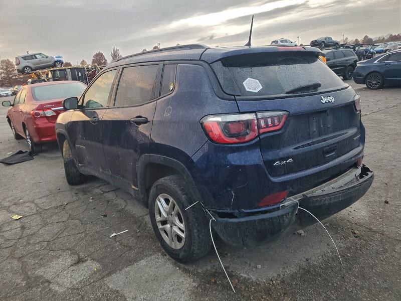 Фото 2 - JEEP COMPASS