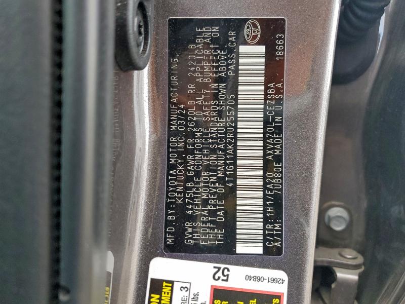 Фото 12 - TOYOTA CAMRY