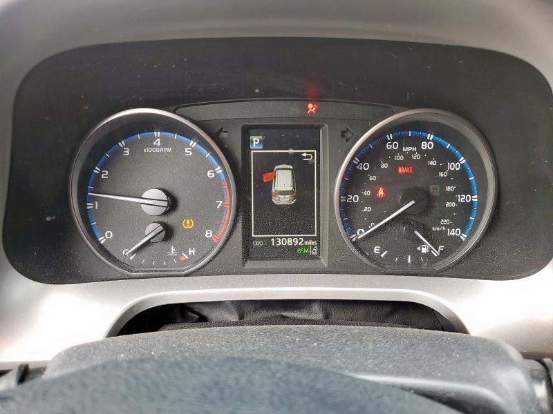 Фото 9 - TOYOTA RAV4