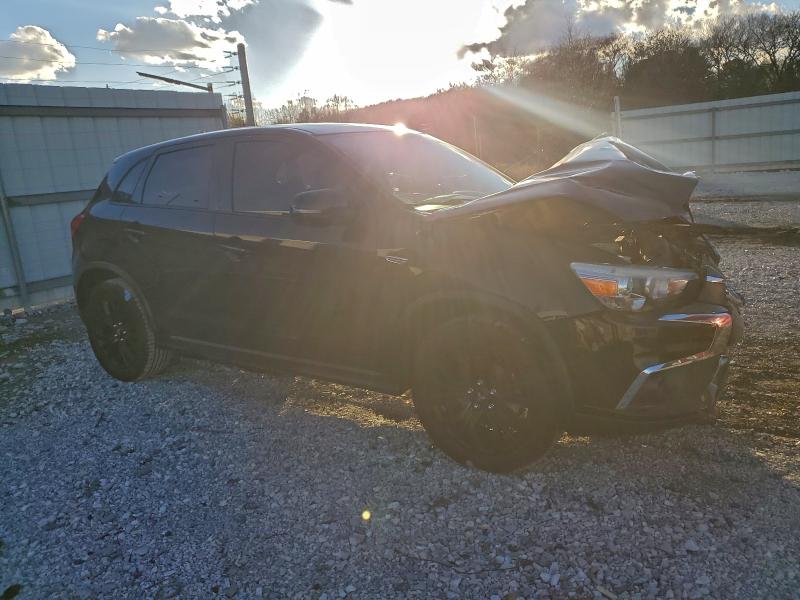 Фото 4 - MITSUBISHI OUTLANDER