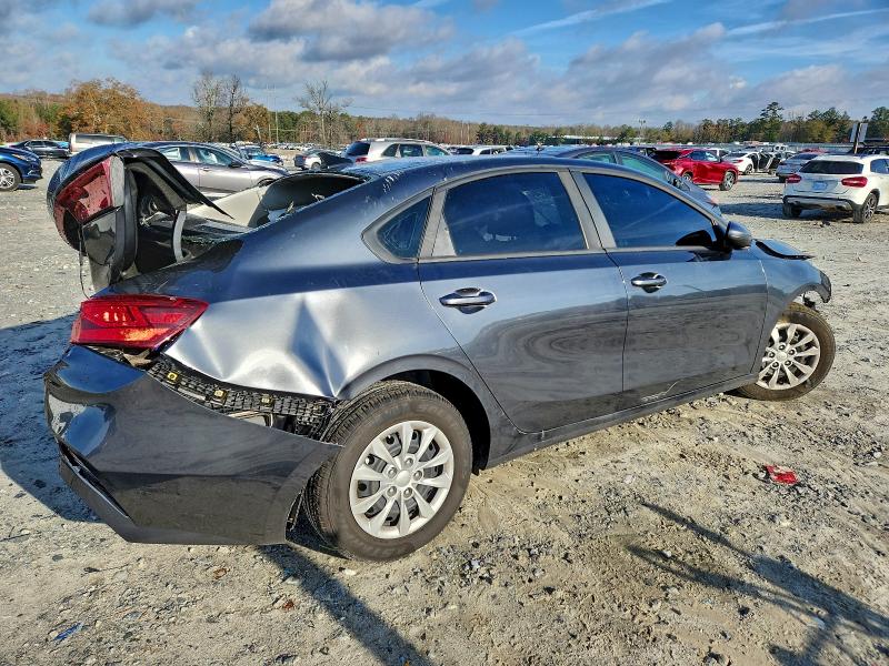 Фото 3 - KIA FORTE