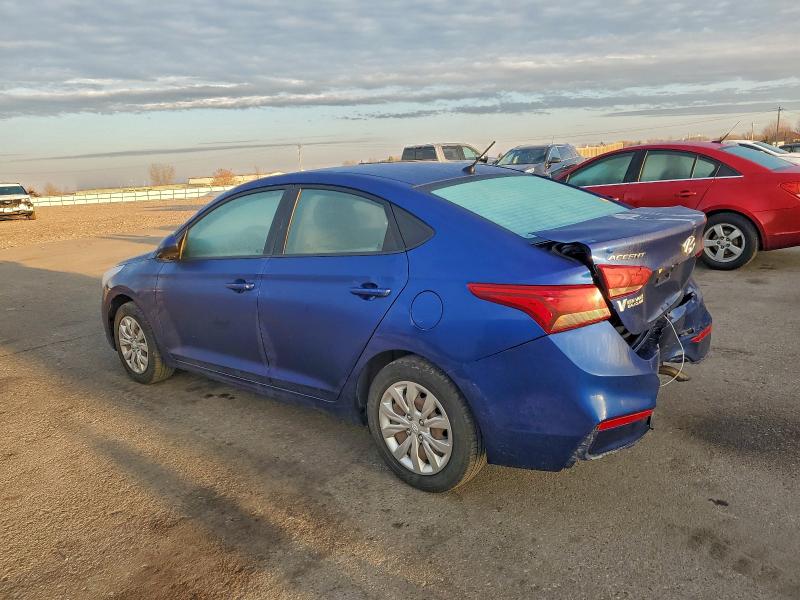 Фото 2 - HYUNDAI ACCENT