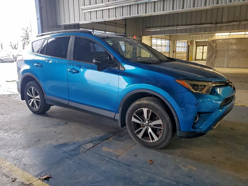 Фото 4 - TOYOTA RAV4