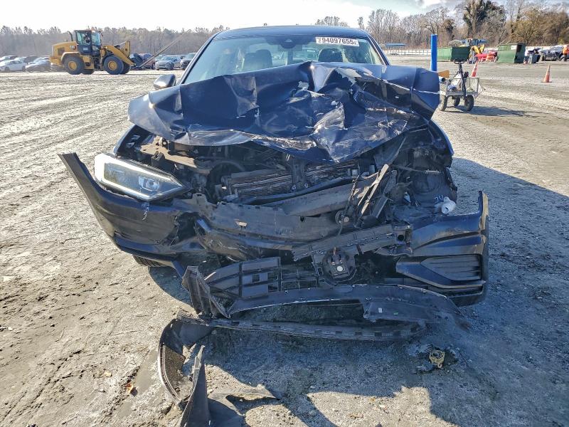 Фото 5 - VOLKSWAGEN JETTA