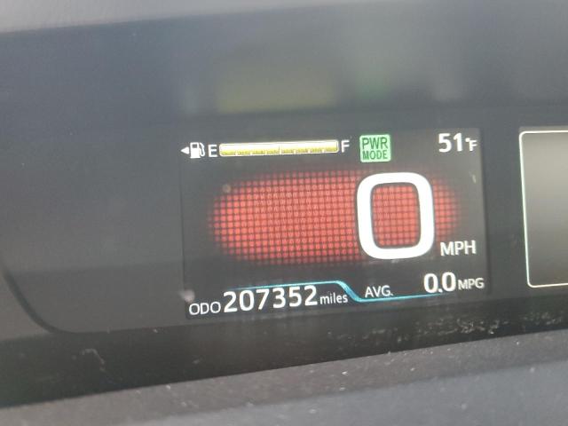 Фото 9 - TOYOTA PRIUS