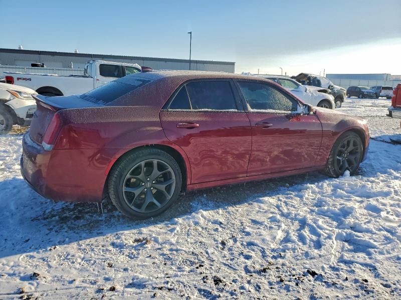 Фото 3 - CHRYSLER 300