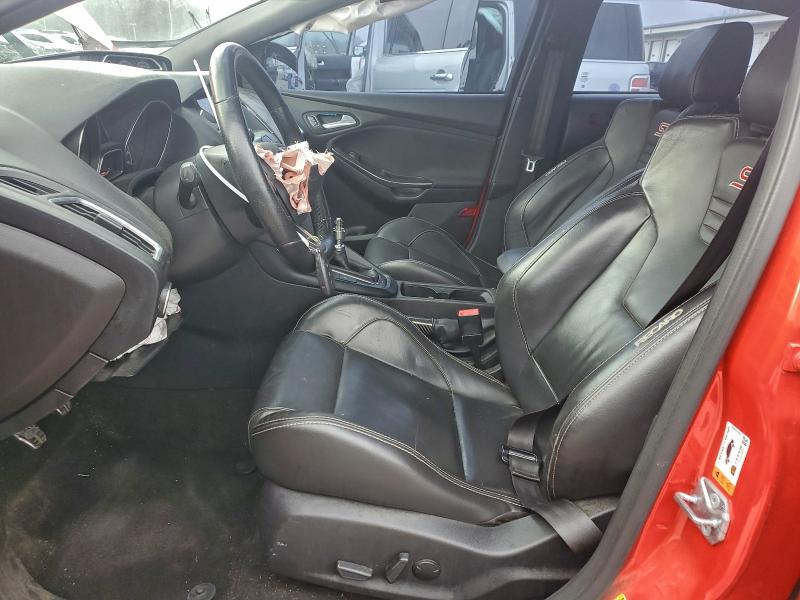 Фото 7 - FORD FOCUS