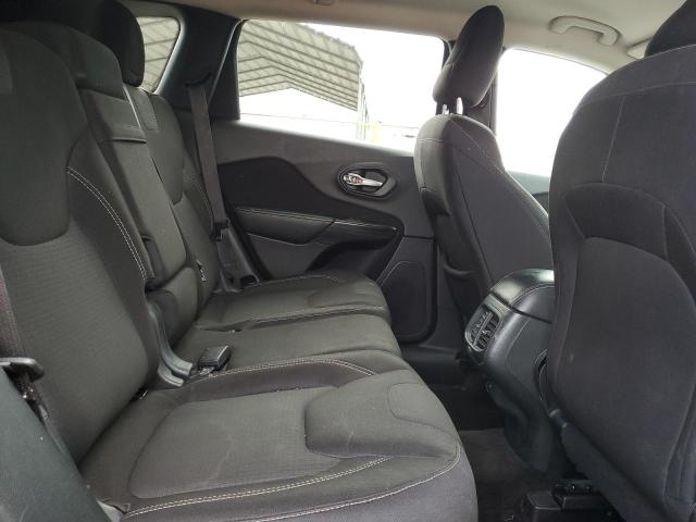 Фото 11 - JEEP GRAND CHER