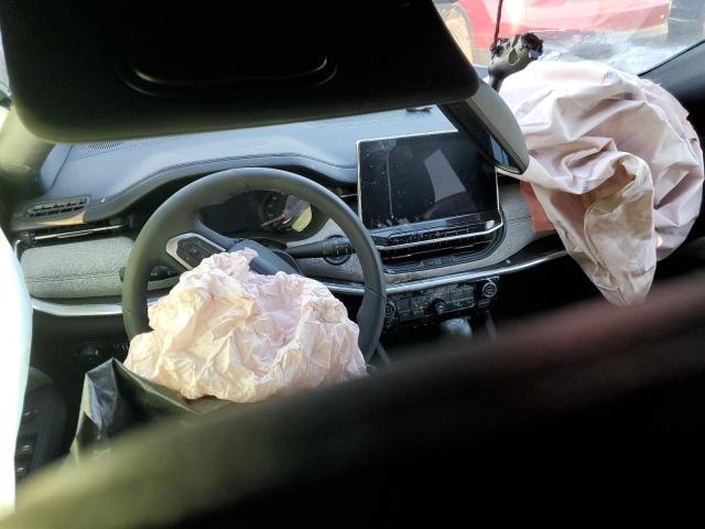 Фото 8 - JEEP COMPASS