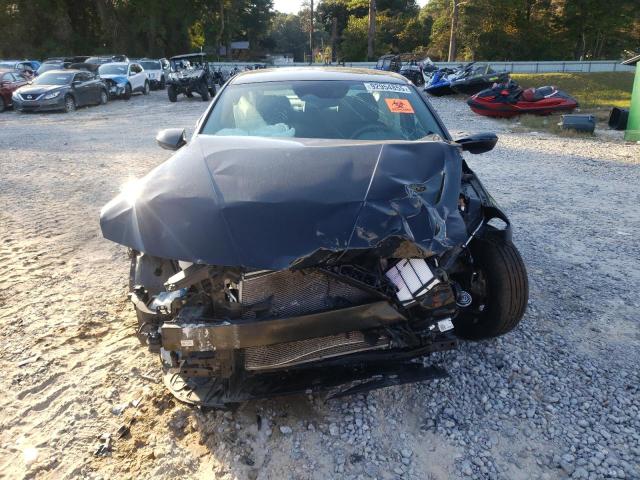 Фото 5 - HYUNDAI ELANTRA