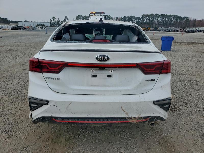 Фото 6 - KIA FORTE