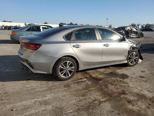 Фото 3 - KIA FORTE