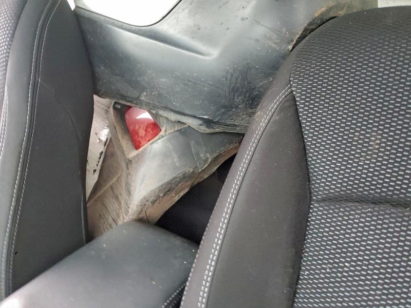 Фото 10 - SUBARU OUTBACK