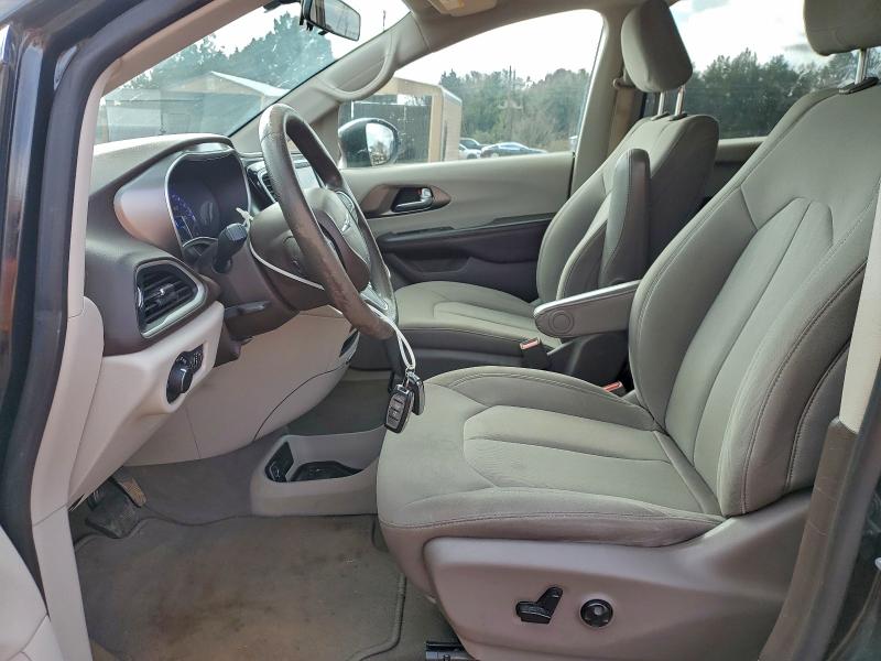 CHRYSLER MINIVAN 2020 VIN 2C4RC1CG7LR249094