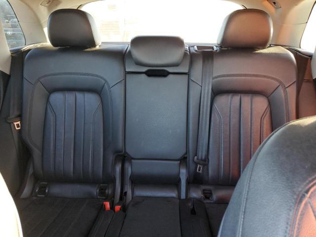 Фото 10 - AUDI Q5