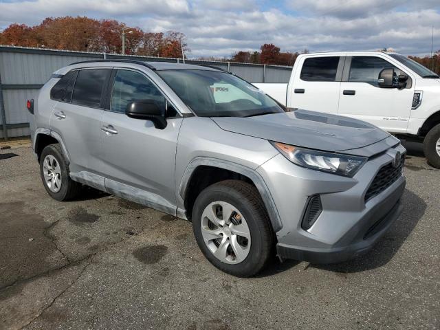 Фото 4 - TOYOTA RAV4