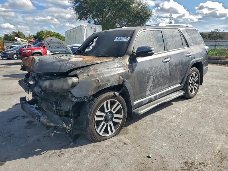 Фото 1 - TOYOTA 4RUNNER