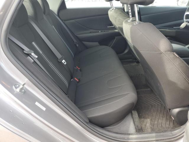 Фото 10 - HYUNDAI ELANTRA