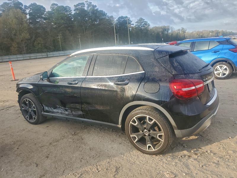 MERCEDES-BENZ GLA-CLASS 2019 VIN WDCTG4EB5KJ536511