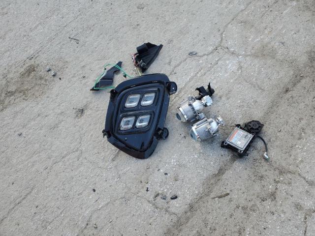 Фото 13 - KIA SORENTO