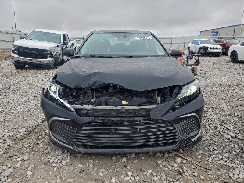 Фото 5 - TOYOTA CAMRY