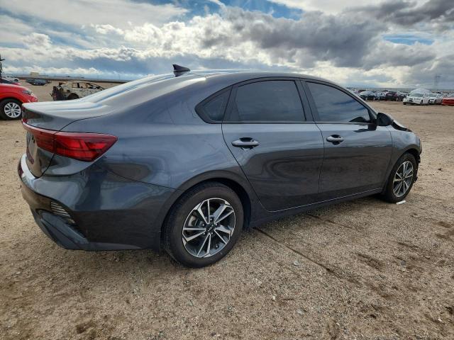 Фото 3 - KIA FORTE