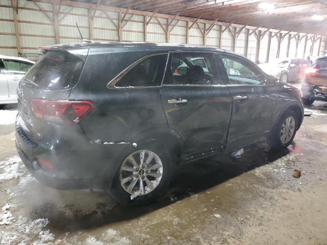 Фото 3 - KIA SORENTO