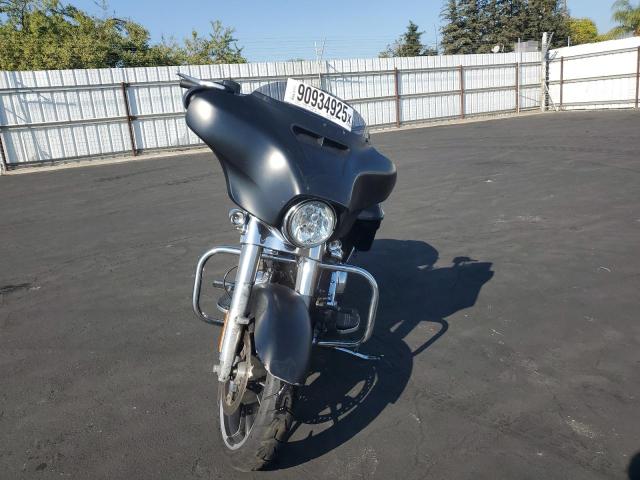 HARLEY-DAVIDSON FL 2020