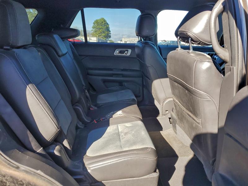 Фото 11 - FORD EXPLORER