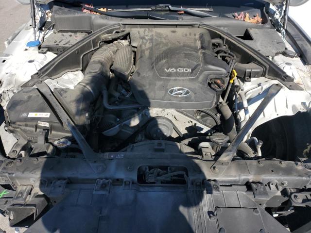 Фото 11 - HYUNDAI GENESIS