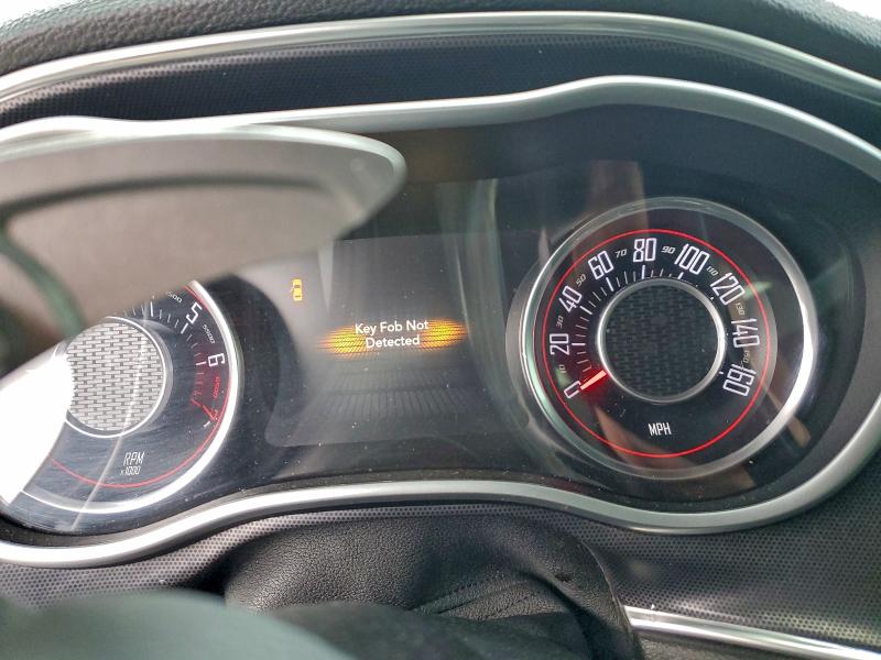 Фото 9 - DODGE CHALLENGER